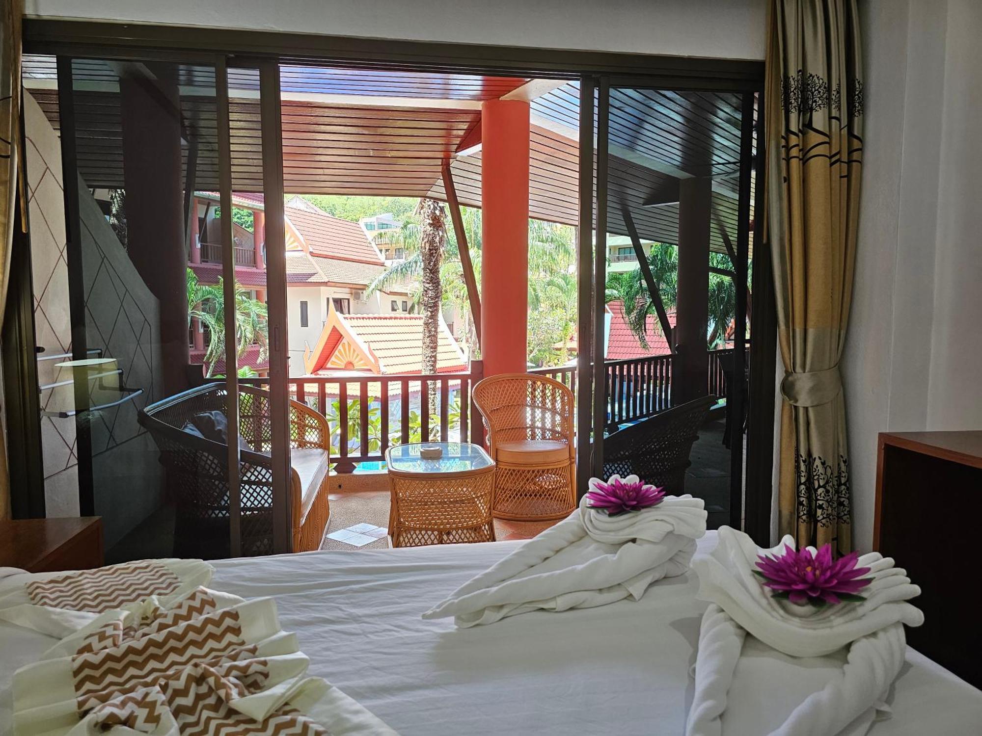 Sai Rougn Apartment Patong Eksteriør bilde