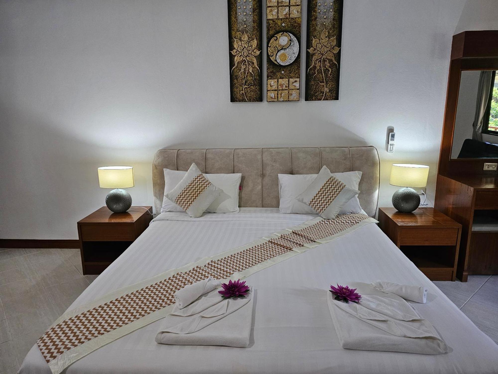 Sai Rougn Apartment Patong Eksteriør bilde
