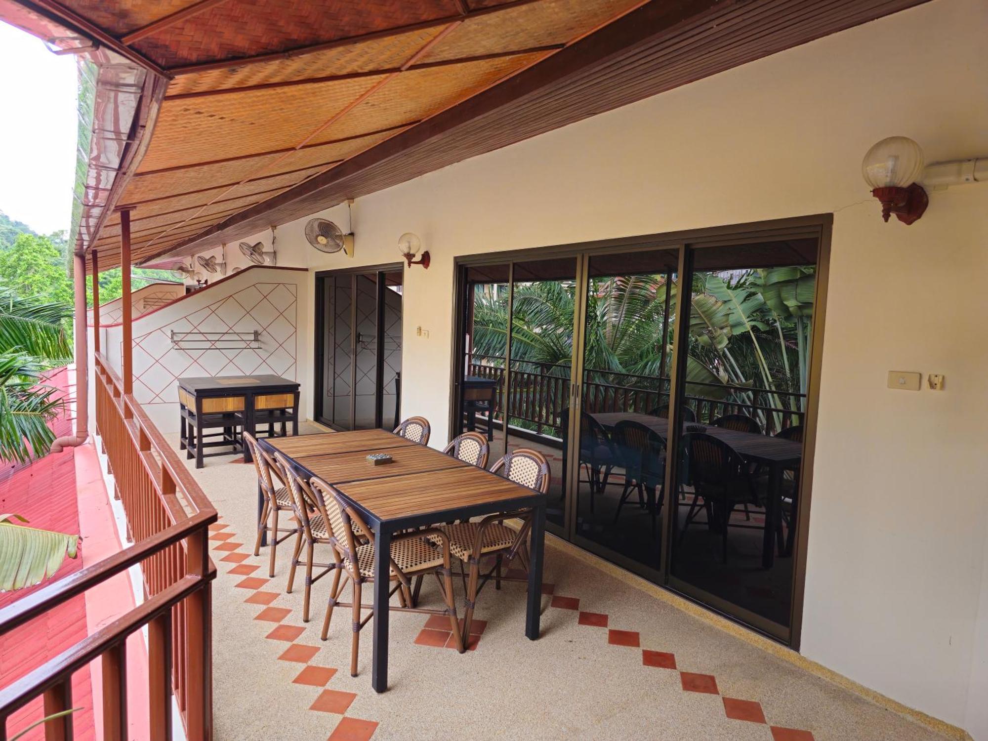 Sai Rougn Apartment Patong Eksteriør bilde
