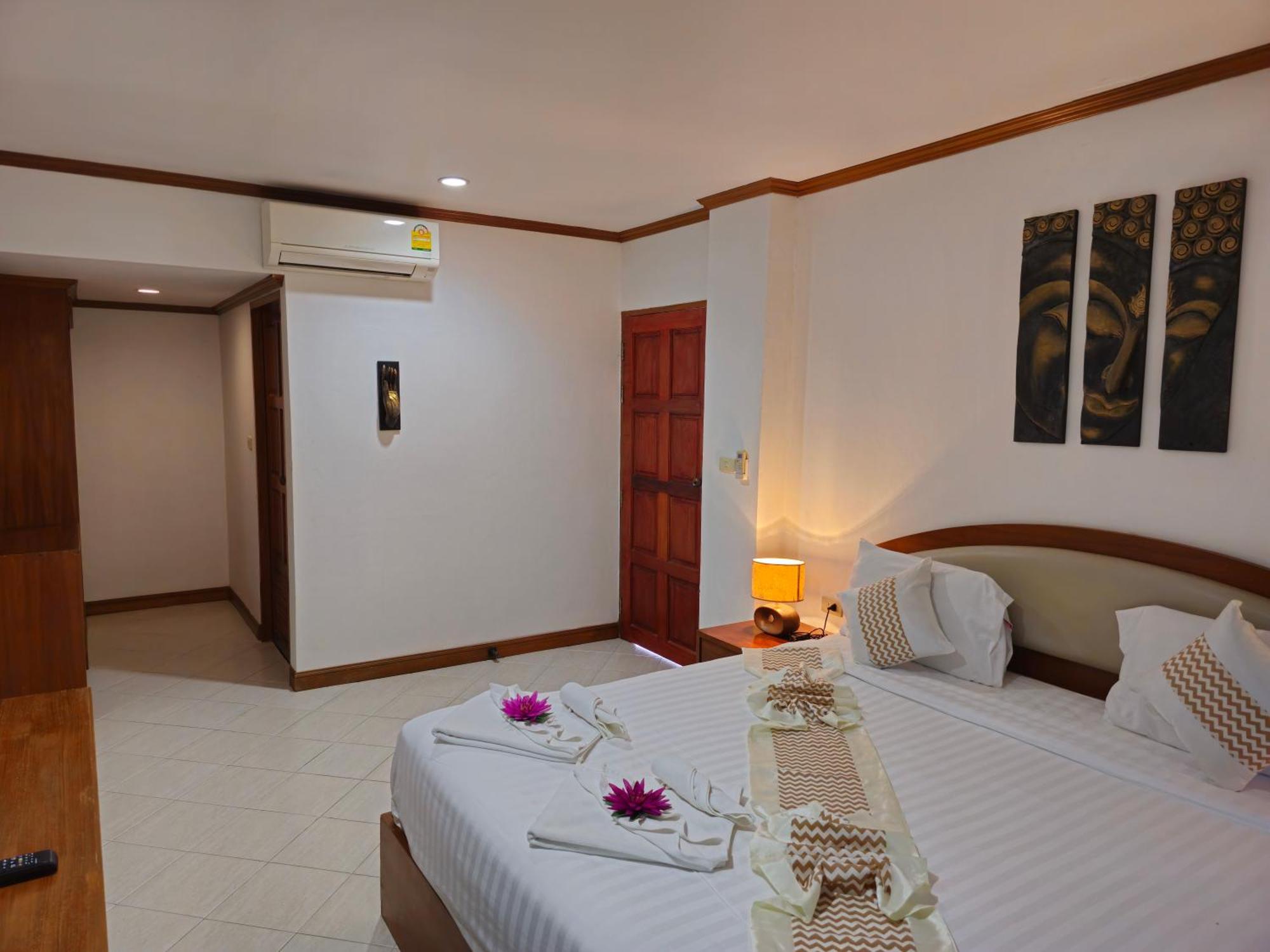Sai Rougn Apartment Patong Eksteriør bilde