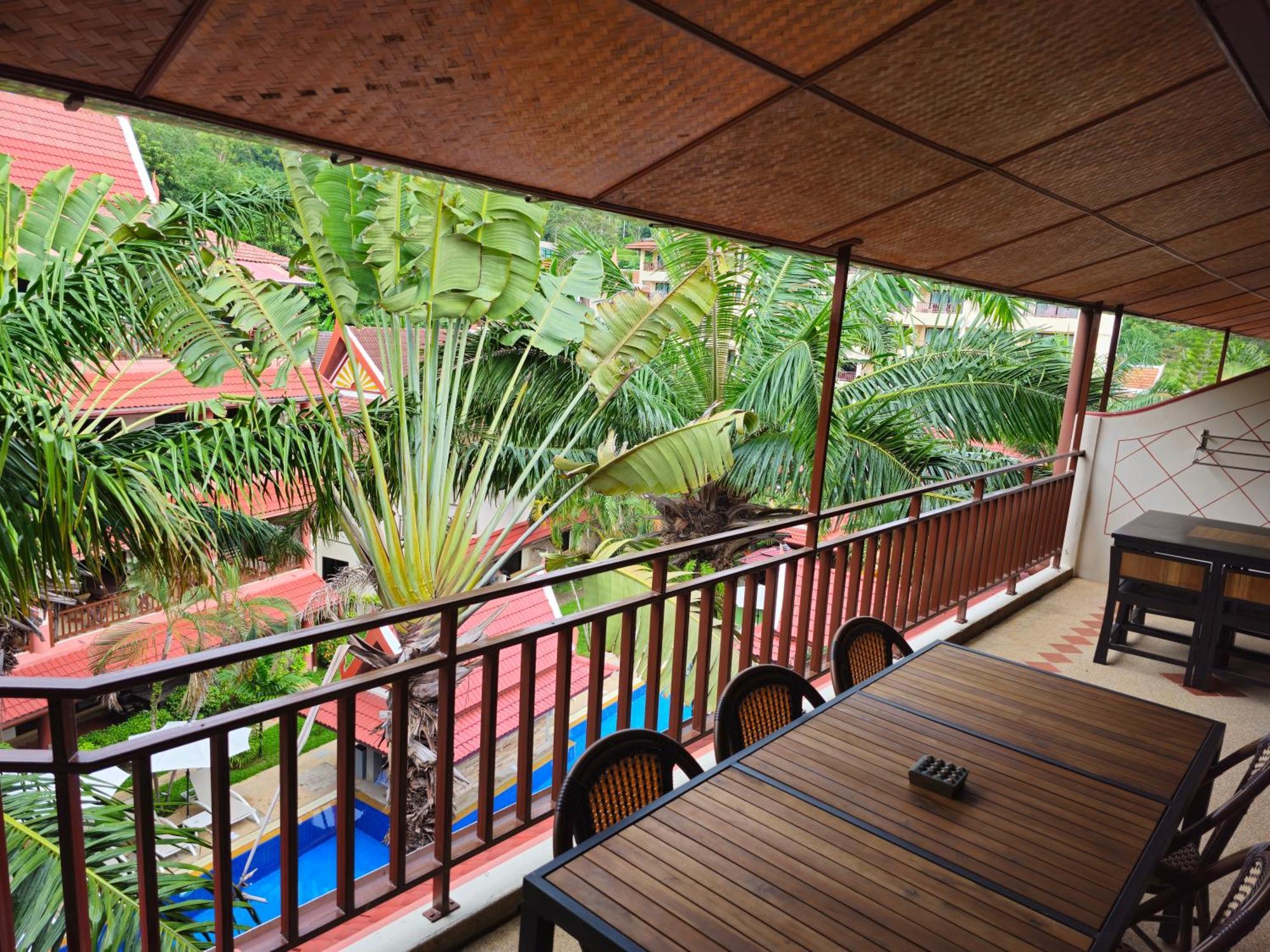 Sai Rougn Apartment Patong Eksteriør bilde